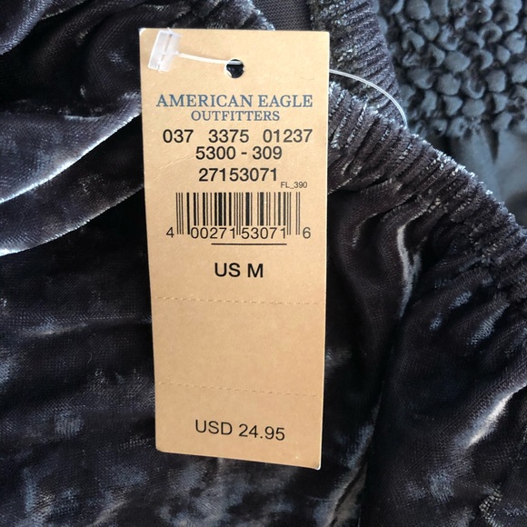 American Eagle Off The Shoulder Velvet Bodysuit - Picture 3 of 4